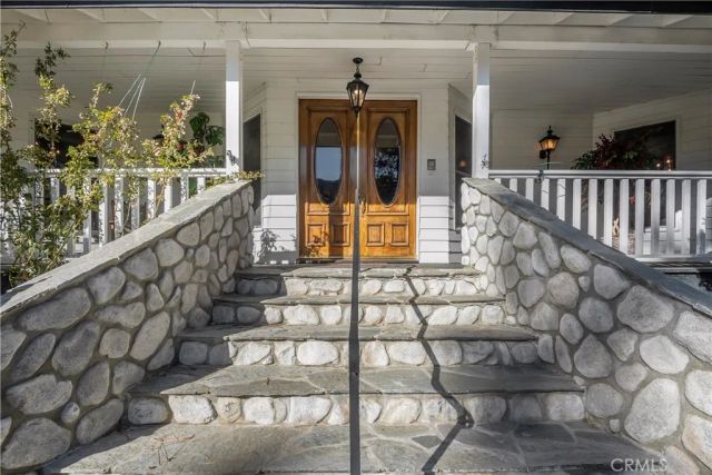 790 State Highway 2, Wrightwood, CA 92397