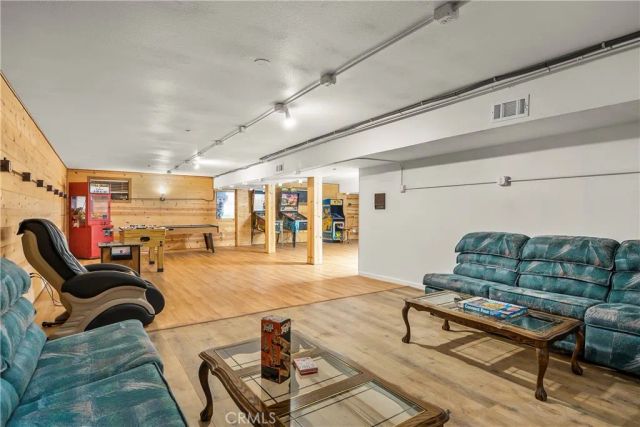 790 State Highway 2, Wrightwood, CA 92397