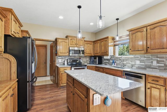 13606 S 22nd Circle, Bellevue, NE 68123