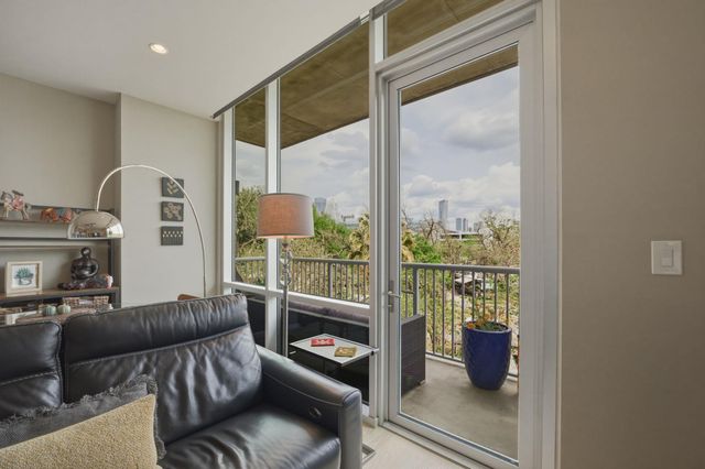 1600 Barton Springs RD 4305, Austin, TX 78704