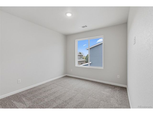 1480 Coral Pl, Longmont, CO 80504