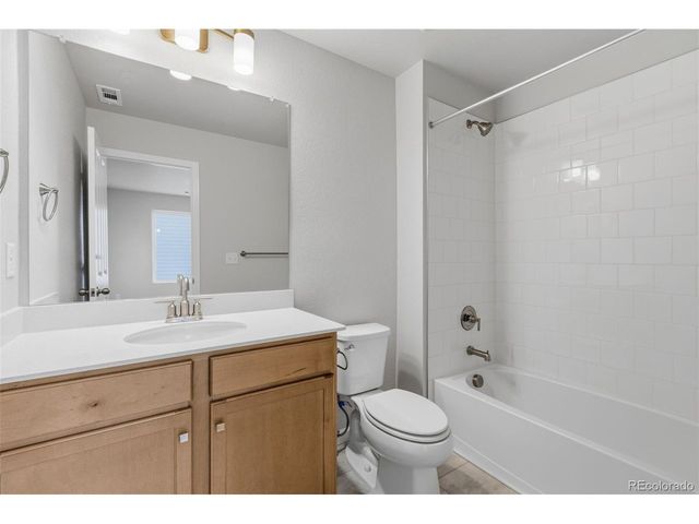 1480 Coral Pl, Longmont, CO 80504