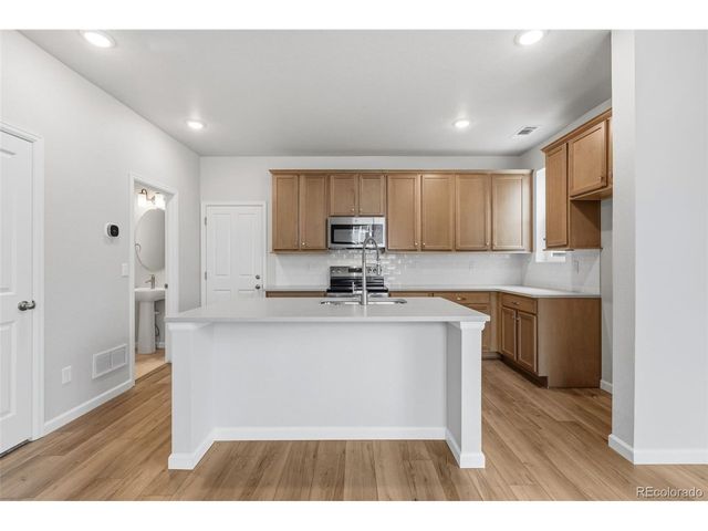 1480 Coral Pl, Longmont, CO 80504