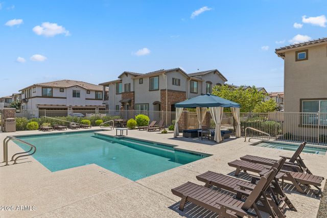 4100 S PINELAKE Way 104, Chandler, AZ 85249