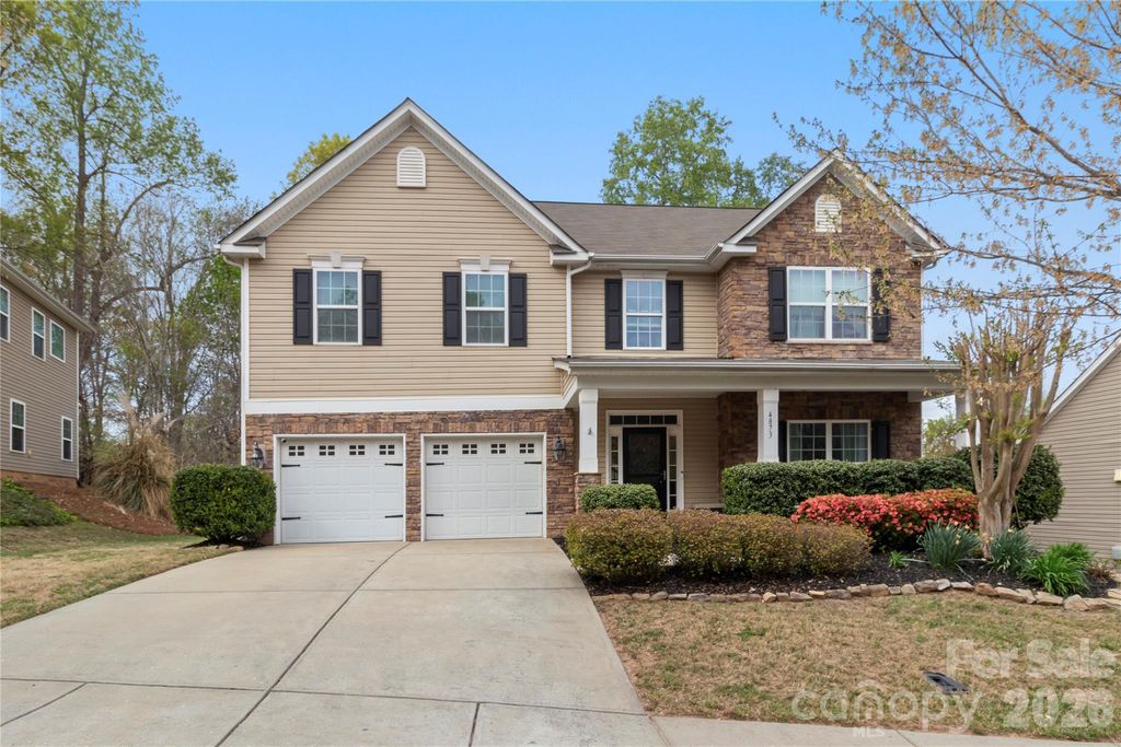 4873 Samuel Pinckney Drive, Belmont, NC 28012