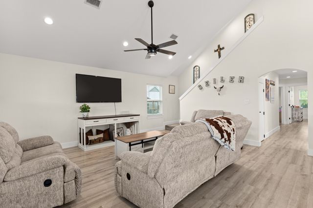 130 Hcr 2119, Whitney, TX 76692