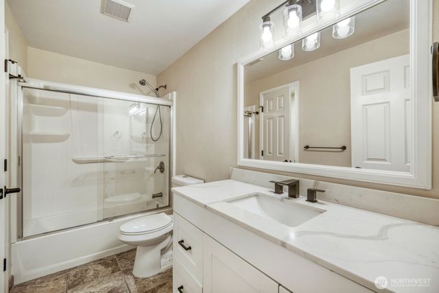 3618 S 243rd Street, Kent, WA 98032