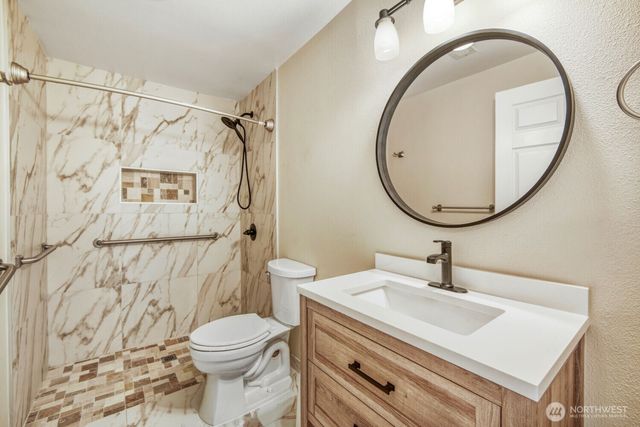 3618 S 243rd Street, Kent, WA 98032