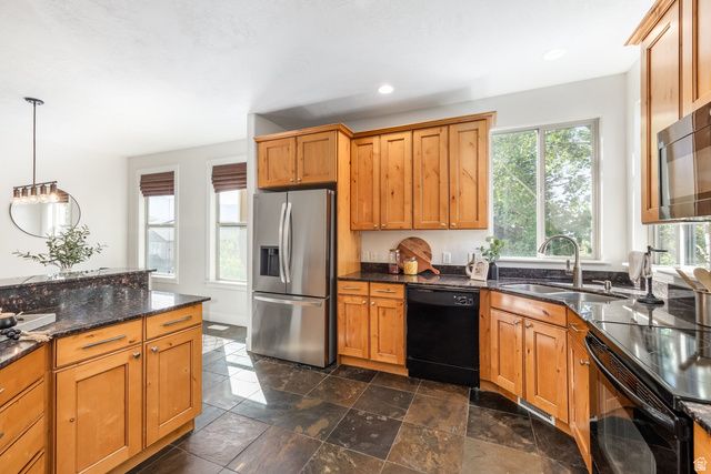 15208 S EAGLE CHASE DR, Draper, UT 84020