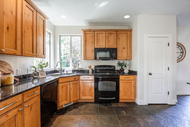 15208 S EAGLE CHASE DR, Draper, UT 84020
