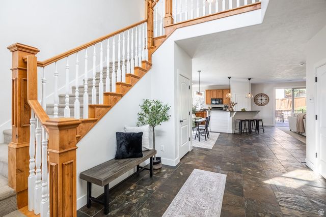 15208 S EAGLE CHASE DR, Draper, UT 84020