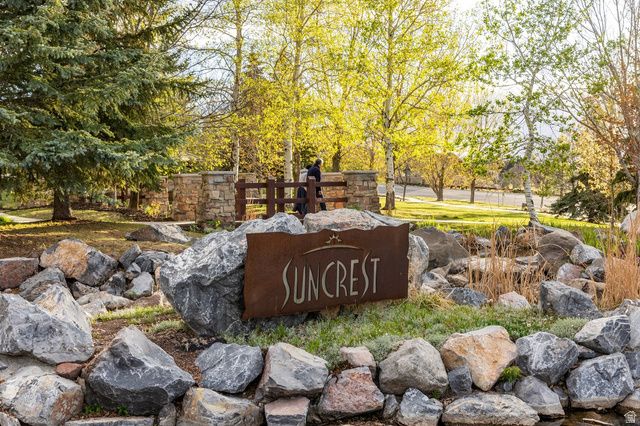 15208 S EAGLE CHASE DR, Draper, UT 84020