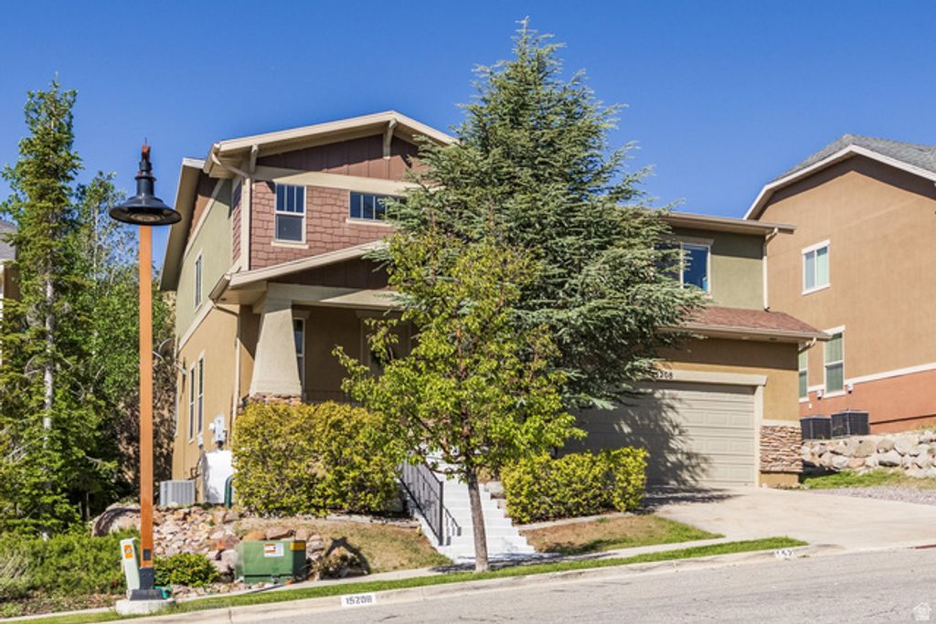 15208 S EAGLE CHASE DR, Draper, UT 84020