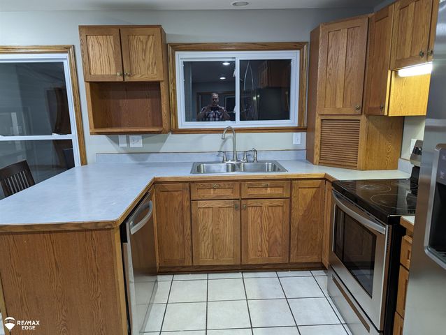 9408 Mcafee Road, Montrose Twp, MI 48457