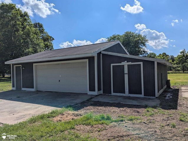 9408 Mcafee Road, Montrose Twp, MI 48457
