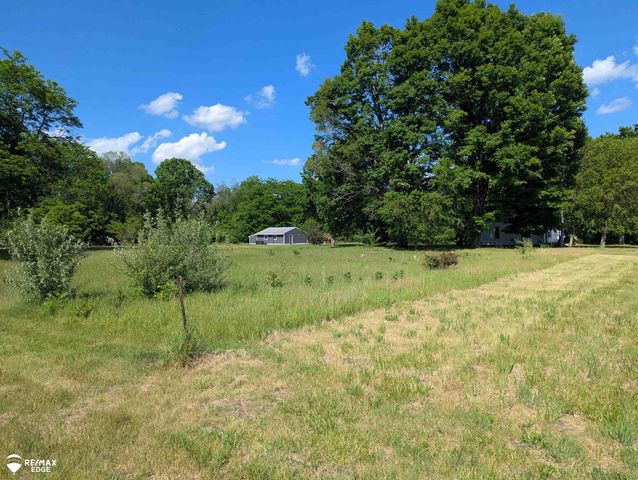 9408 Mcafee Road, Montrose Twp, MI 48457