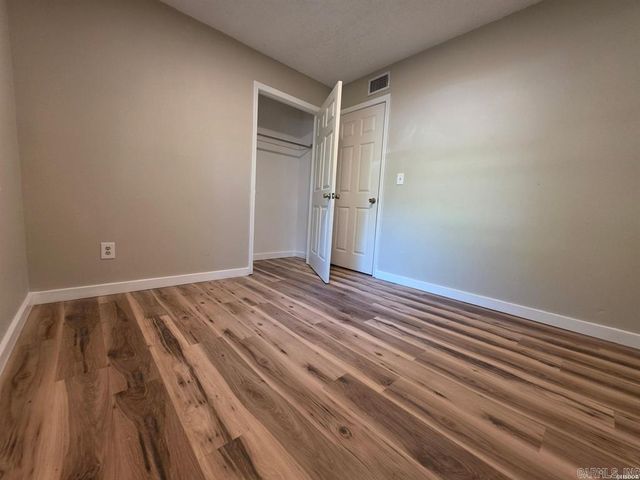 156 Honeysuckle Circle, Hot Springs, AR 71913