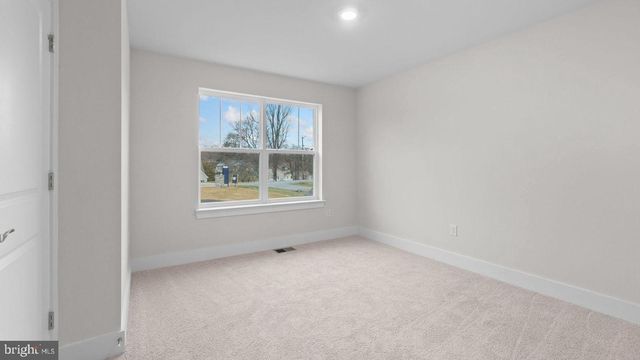 8281 COLLING MANOR CT, Alexandria, VA 22308