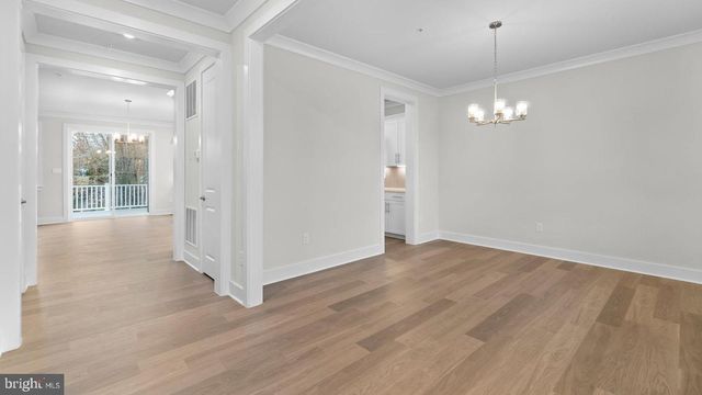 8281 COLLING MANOR CT, Alexandria, VA 22308