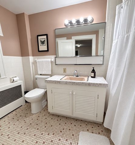 29 Rogers Ave, West Springfield, MA 01089