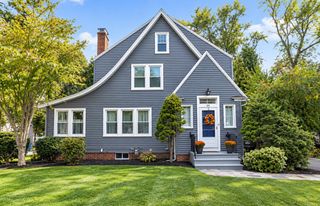 29 Rogers Ave, West Springfield, MA 01089