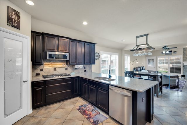 5913 Warmouth Drive, Fort Worth, TX 76179
