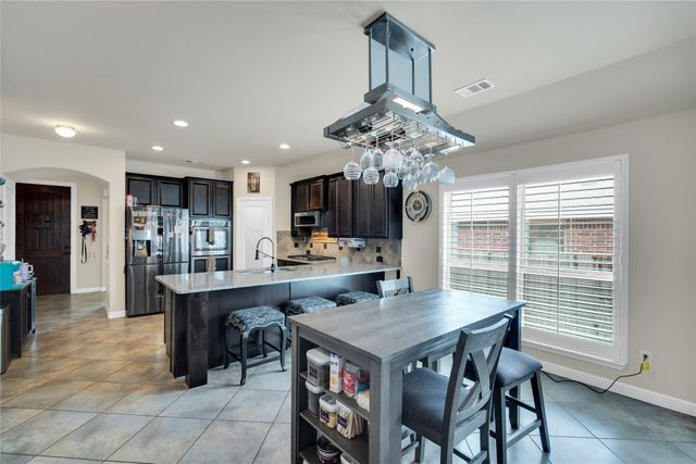 5913 Warmouth Drive, Fort Worth, TX 76179