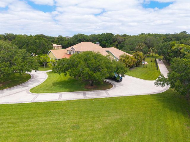 13300 SW 36th Court, Davie, FL 33330