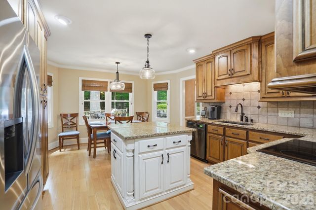 405 Hillcrest Drive, Harrisburg, NC 28075