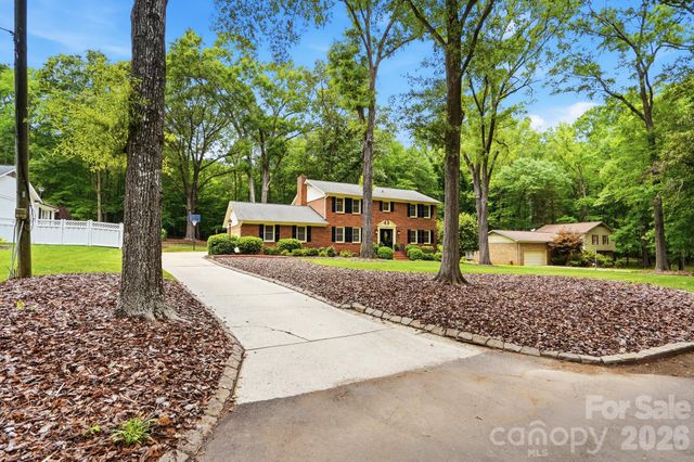 405 Hillcrest Drive, Harrisburg, NC 28075