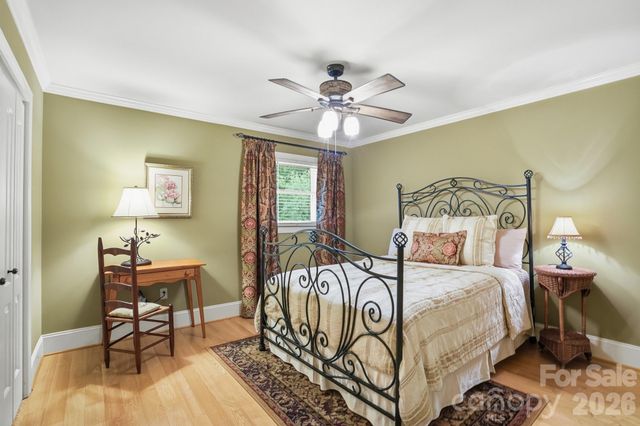 405 Hillcrest Drive, Harrisburg, NC 28075