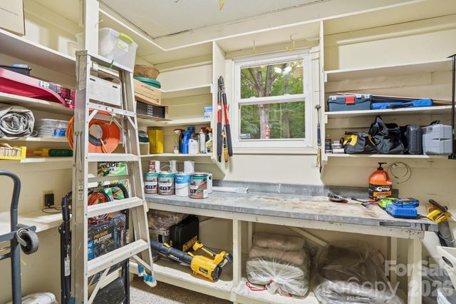 405 Hillcrest Drive, Harrisburg, NC 28075