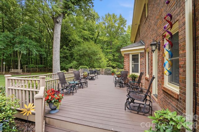 405 Hillcrest Drive, Harrisburg, NC 28075