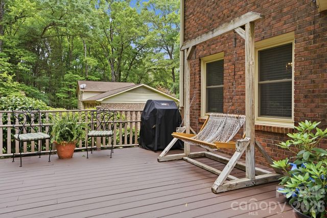 405 Hillcrest Drive, Harrisburg, NC 28075
