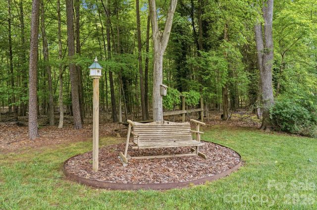 405 Hillcrest Drive, Harrisburg, NC 28075