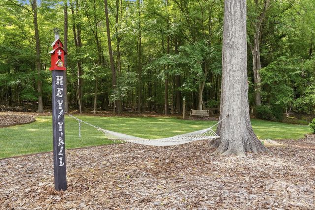 405 Hillcrest Drive, Harrisburg, NC 28075