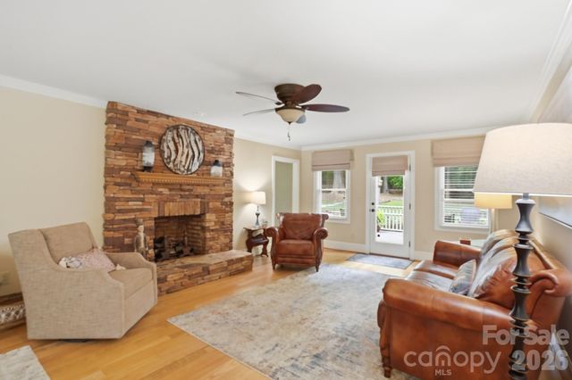 405 Hillcrest Drive, Harrisburg, NC 28075