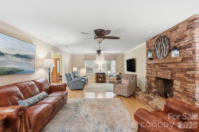 405 Hillcrest Drive, Harrisburg, NC 28075