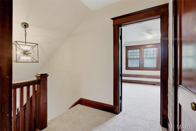 6922 Kingsbury Boulevard, University City, MO 63130