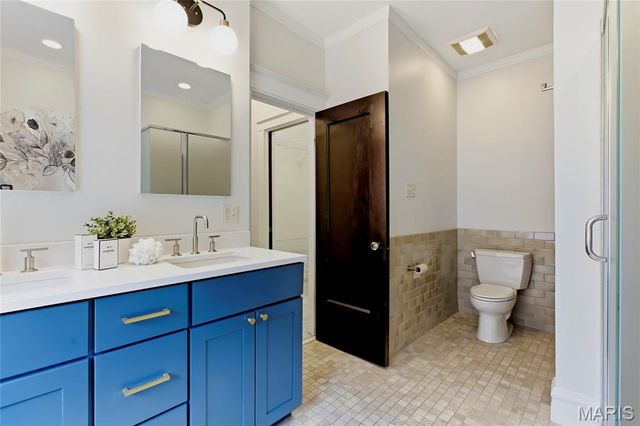 6922 Kingsbury Boulevard, University City, MO 63130