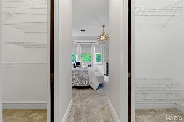 6922 Kingsbury Boulevard, University City, MO 63130