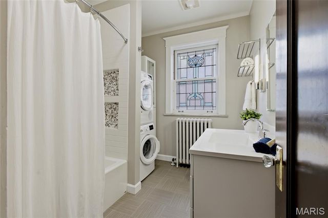 6922 Kingsbury Boulevard, University City, MO 63130