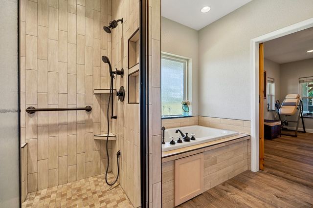 285 Harmony Ln, Smithville, TN 37166