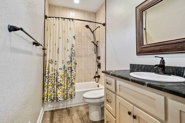 285 Harmony Ln, Smithville, TN 37166