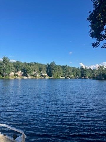 123 Rainbow Dr, Templeton, MA 01468
