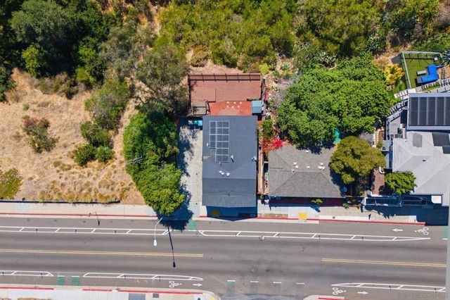 2748 30Th, San Diego, CA 92104