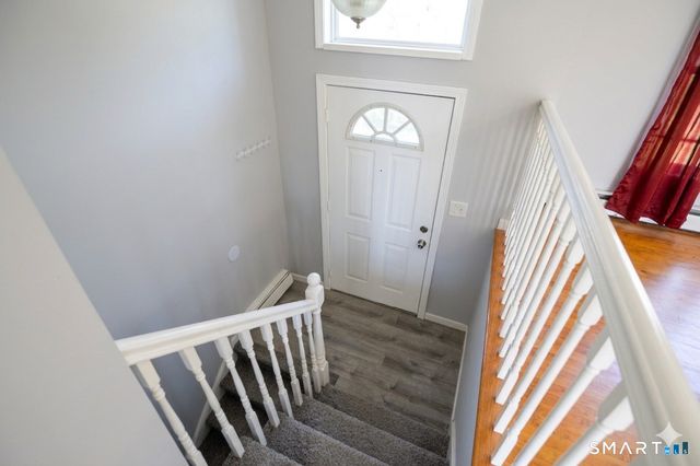 17 Rain Dance Circle, Naugatuck, CT 06770