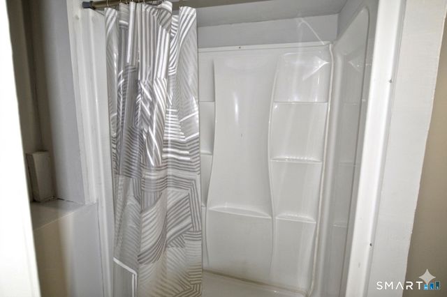 17 Rain Dance Circle, Naugatuck, CT 06770