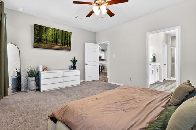 2121 Cedar Way Dr, Conroe, TX 77301