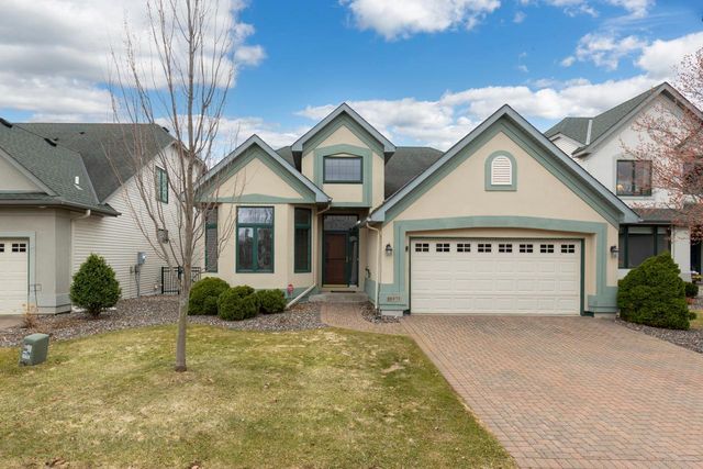 10471 Spyglass Drive, Eden Prairie, MN 55347